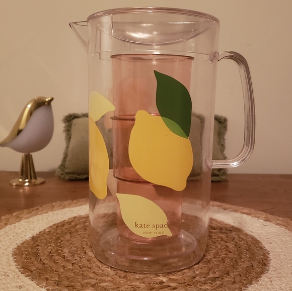 Kate Spade Lemon pitcher & 2 cups Bundle Lot - Picture 6 of 6